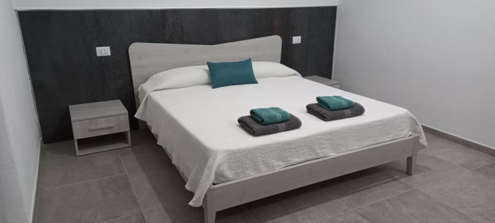 Bed and Breakfast Mivida "Le Stanze Di Ada" San Teodoro  Habitación foto